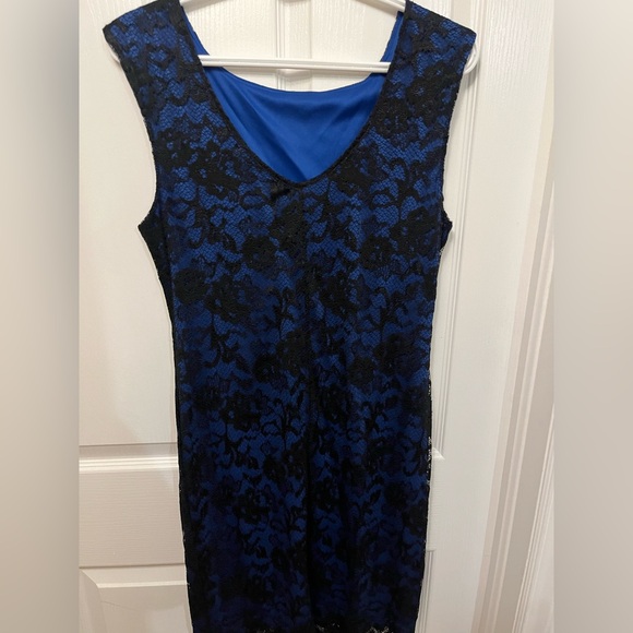 Suzy Shier Blue and Black Lace Midi Dress - Picture 2 of 3